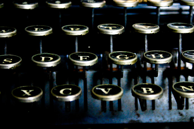 Typewriterkeys.jpg
